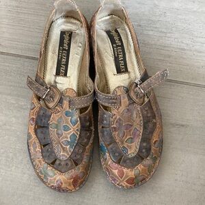 Ingledews Leather Women's Loafers with buckles